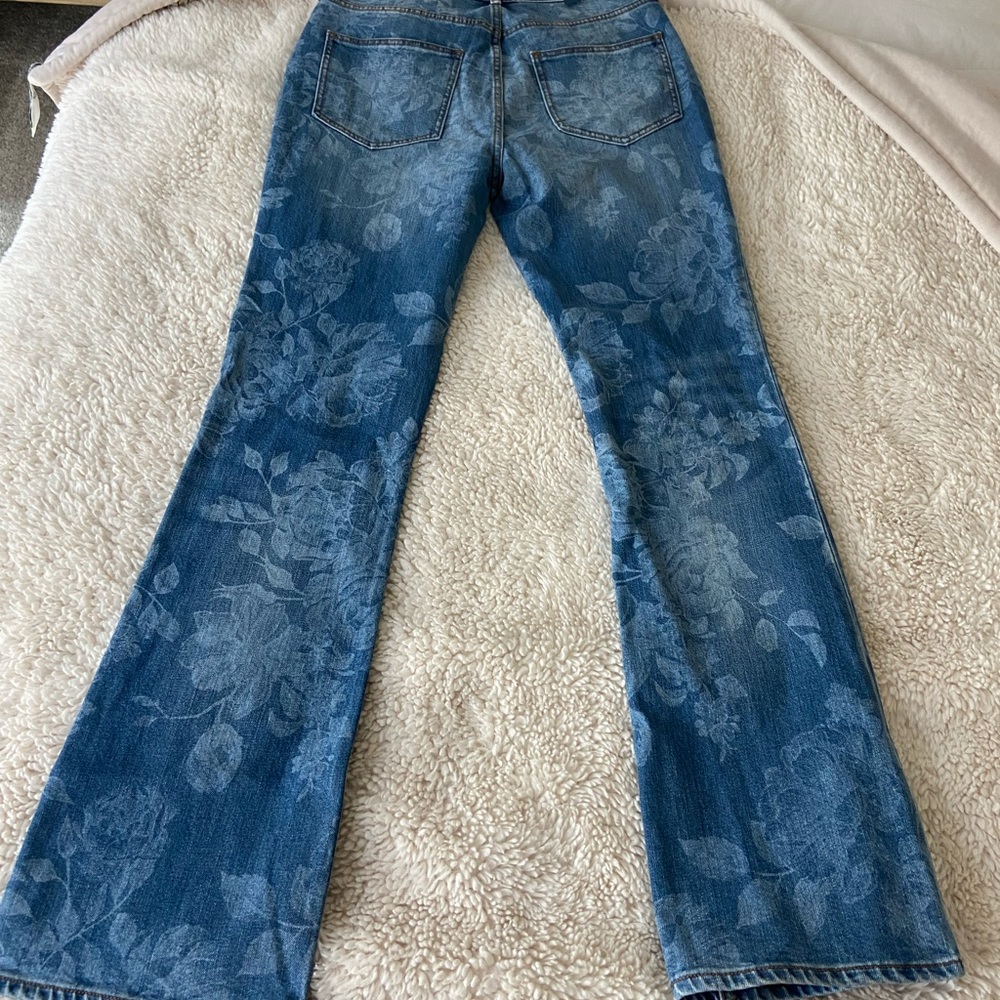 Johnny Was floral flare jeans size 29